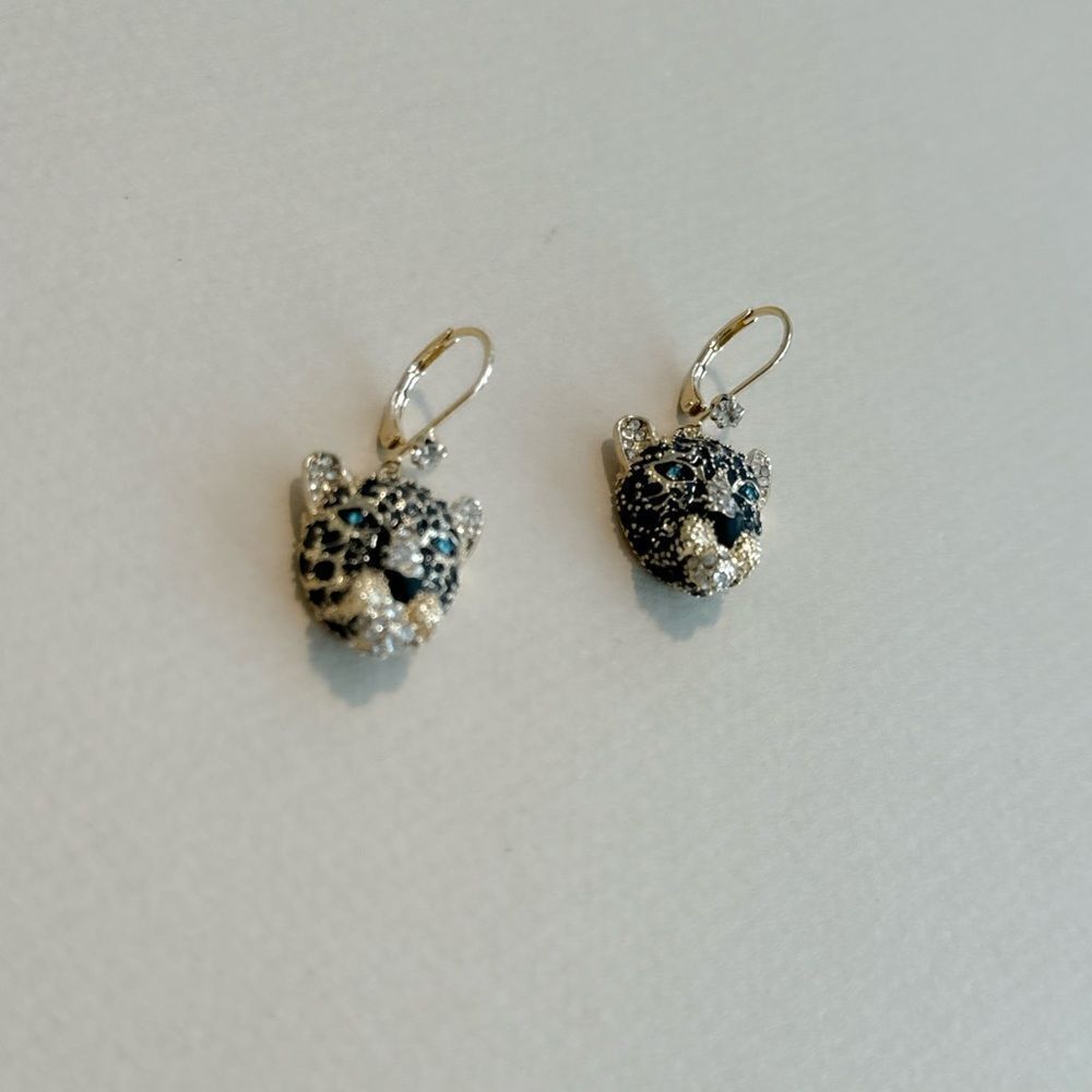 Tiger earrings M1037 - Picture 2 of 3